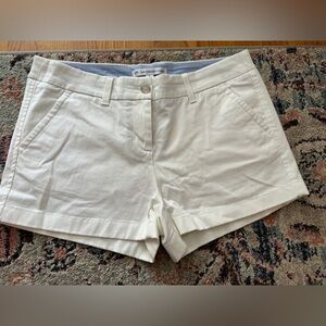 NWOT Southern Tide “Leah” 3” shorts - white